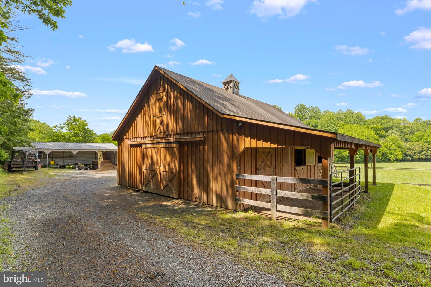 7312 OAK LN, MARSHALL, Virginia 20115, 4 Bedrooms Bedrooms, ,3 BathroomsBathrooms,Farm,For Sale,7312 OAK LN,VAFQ2016554 MLS # VAFQ2016554 7312 OAK LN, MARSHALL, Virginia 20115, 4 Bedrooms Bedrooms, ,3 BathroomsBathrooms,Farm,For Sale,7312 OAK LN,VAFQ2016554 MLS # VAFQ2016554