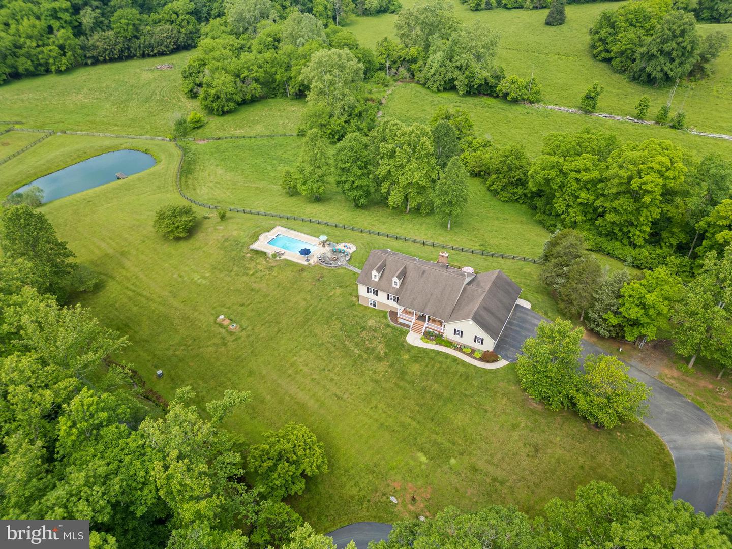 7312 OAK LN, MARSHALL, Virginia 20115, 4 Bedrooms Bedrooms, ,3 BathroomsBathrooms,Farm,For Sale,7312 OAK LN,VAFQ2016554 MLS # VAFQ2016554 7312 OAK LN, MARSHALL, Virginia 20115, 4 Bedrooms Bedrooms, ,3 BathroomsBathrooms,Farm,For Sale,7312 OAK LN,VAFQ2016554 MLS # VAFQ2016554
