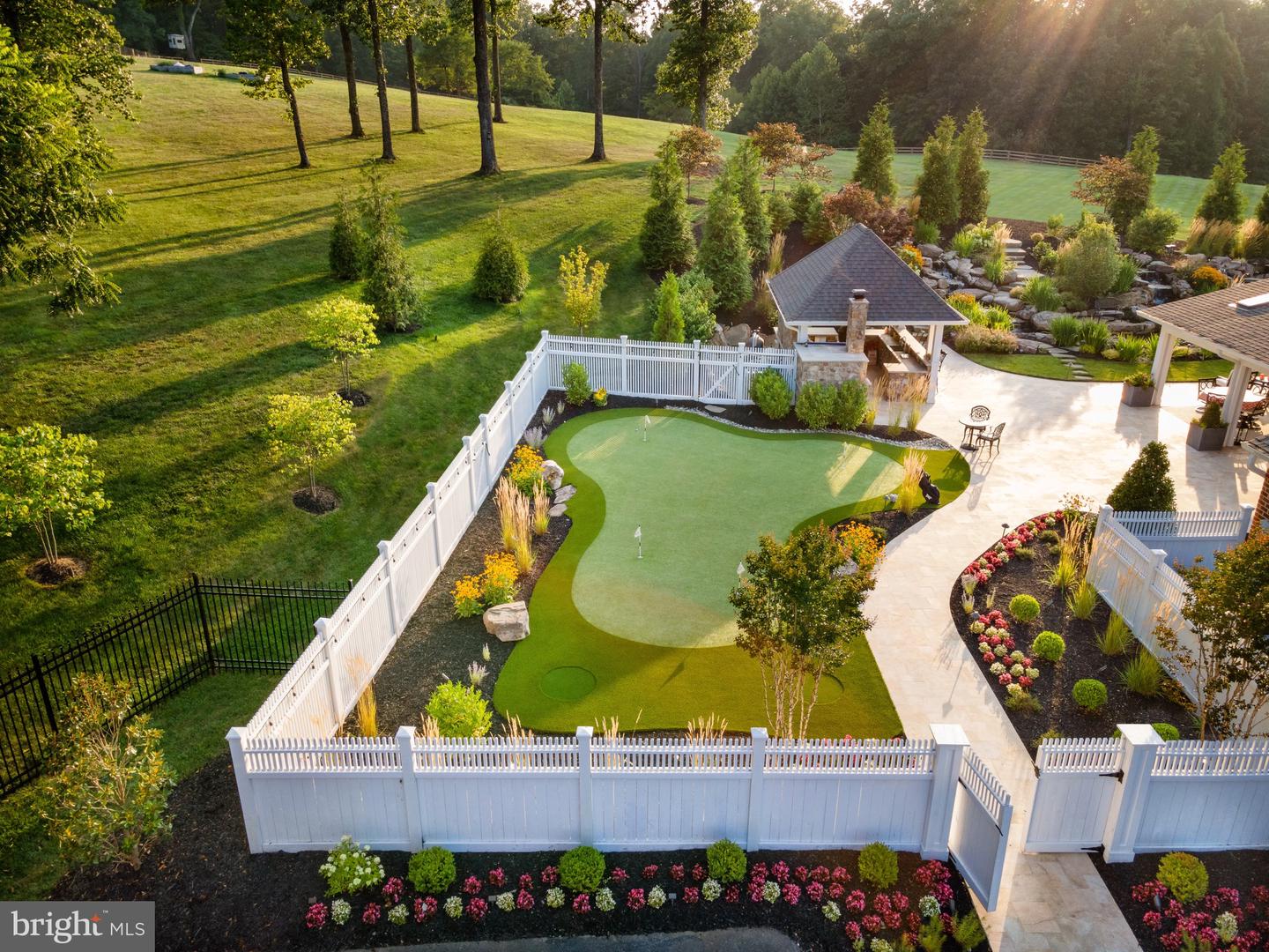 7484 WILSON RD, WARRENTON, Virginia 20186, 5 Bedrooms Bedrooms, ,6 BathroomsBathrooms,Residential,For Sale,7484 WILSON RD,VAFQ2017594 MLS # VAFQ2017594