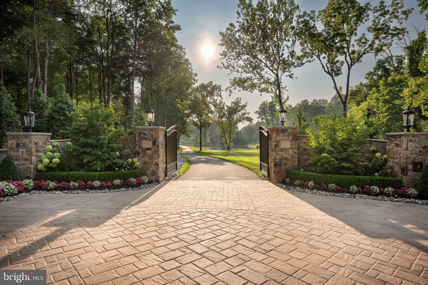 7484 WILSON RD, WARRENTON, Virginia 20186, 5 Bedrooms Bedrooms, ,6 BathroomsBathrooms,Residential,For Sale,7484 WILSON RD,VAFQ2017594 MLS # VAFQ2017594