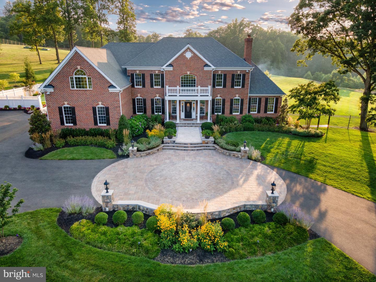 7484 WILSON RD, WARRENTON, Virginia 20186, 5 Bedrooms Bedrooms, ,6 BathroomsBathrooms,Residential,For Sale,7484 WILSON RD,VAFQ2017594 MLS # VAFQ2017594