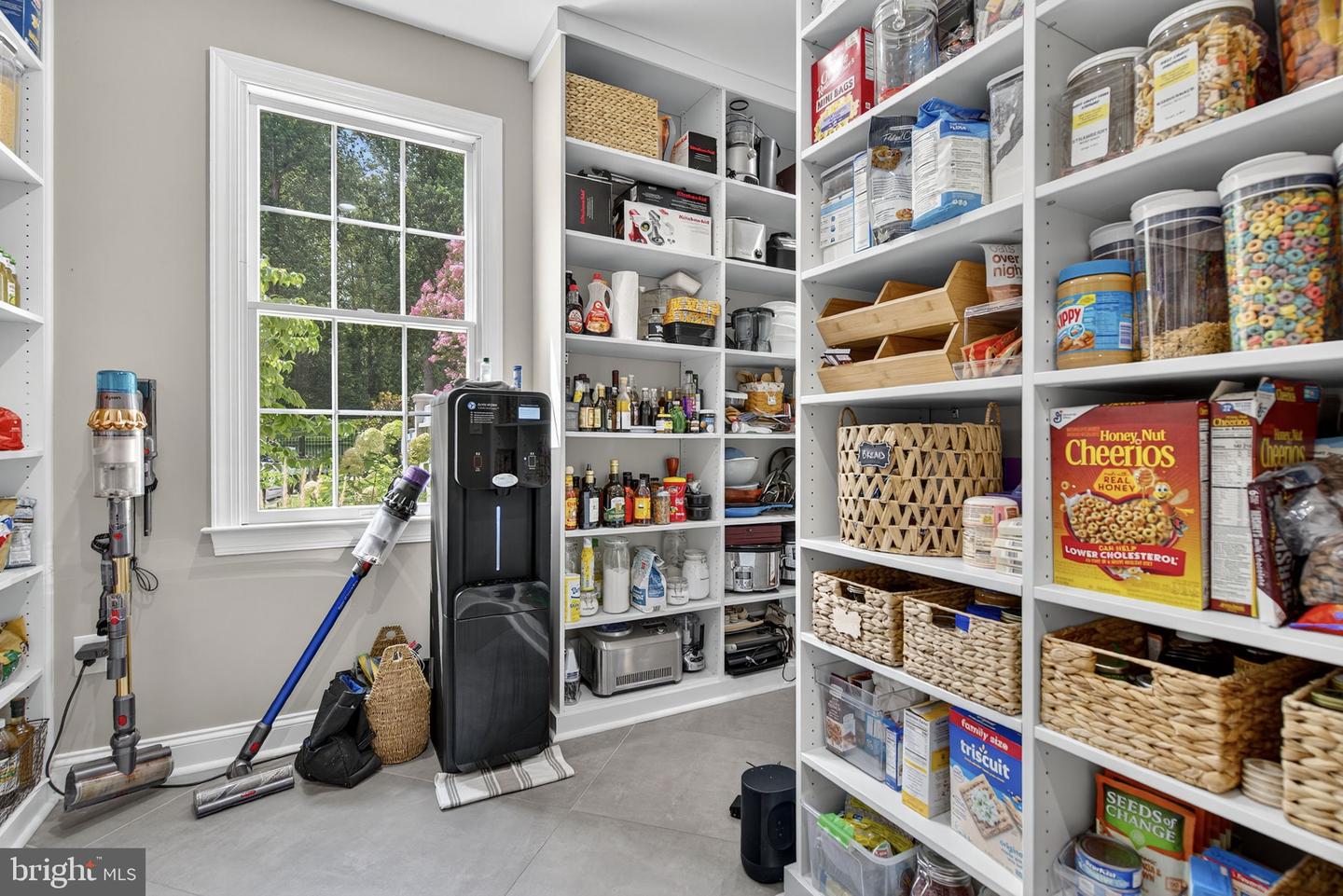 7484 WILSON RD, WARRENTON, Virginia 20186, 5 Bedrooms Bedrooms, ,6 BathroomsBathrooms,Residential,For Sale,7484 WILSON RD,VAFQ2017594 MLS # VAFQ2017594