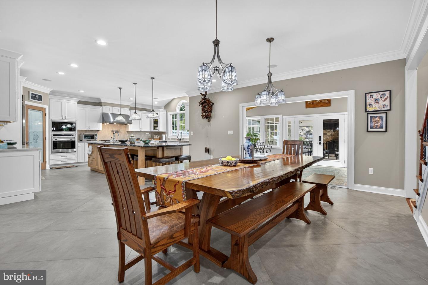 7484 WILSON RD, WARRENTON, Virginia 20186, 5 Bedrooms Bedrooms, ,6 BathroomsBathrooms,Residential,For Sale,7484 WILSON RD,VAFQ2017594 MLS # VAFQ2017594