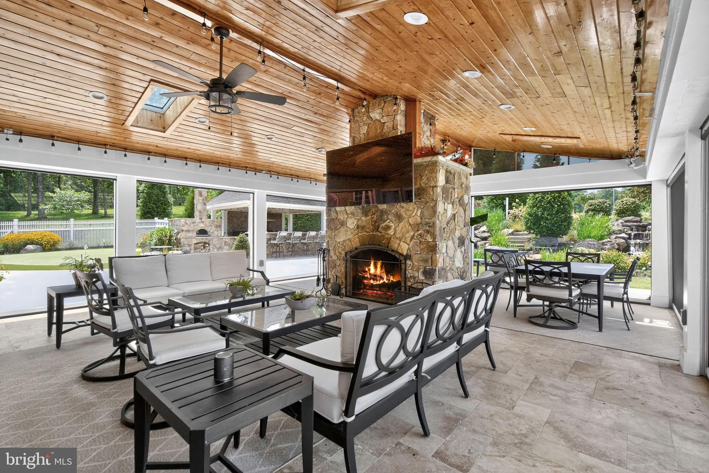 7484 WILSON RD, WARRENTON, Virginia 20186, 5 Bedrooms Bedrooms, ,6 BathroomsBathrooms,Residential,For Sale,7484 WILSON RD,VAFQ2017594 MLS # VAFQ2017594