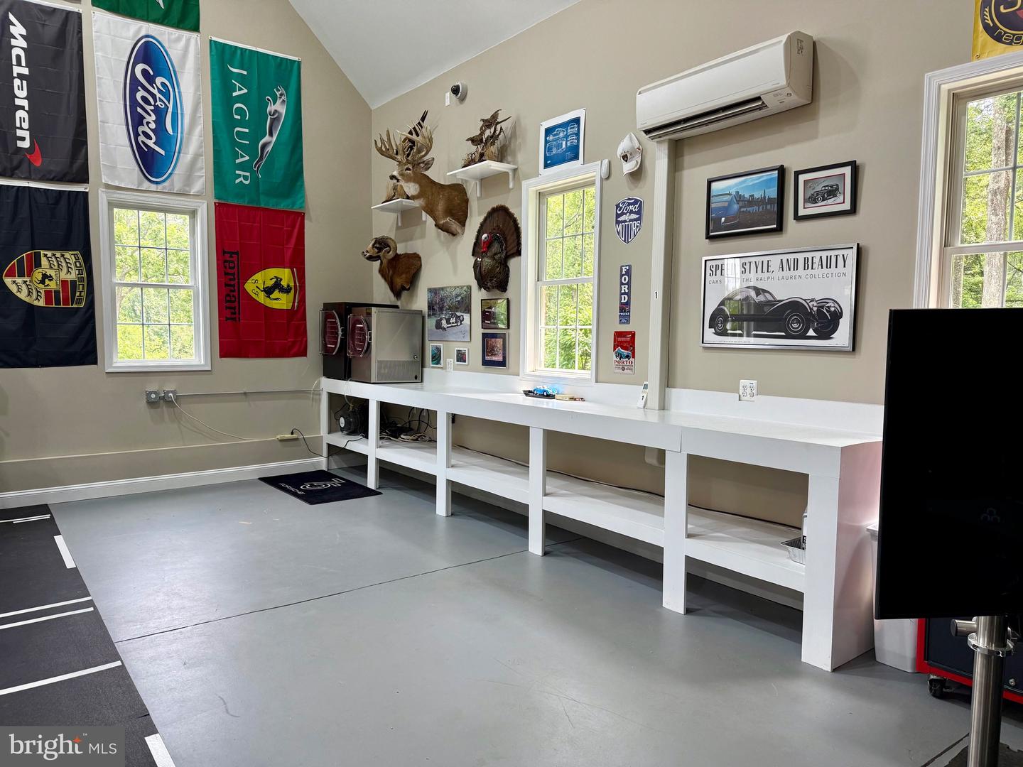 7484 WILSON RD, WARRENTON, Virginia 20186, 5 Bedrooms Bedrooms, ,6 BathroomsBathrooms,Residential,For Sale,7484 WILSON RD,VAFQ2017594 MLS # VAFQ2017594