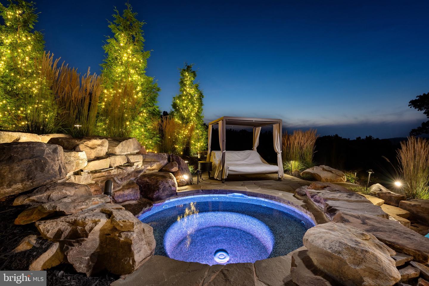 7484 WILSON RD, WARRENTON, Virginia 20186, 5 Bedrooms Bedrooms, ,6 BathroomsBathrooms,Residential,For Sale,7484 WILSON RD,VAFQ2017594 MLS # VAFQ2017594