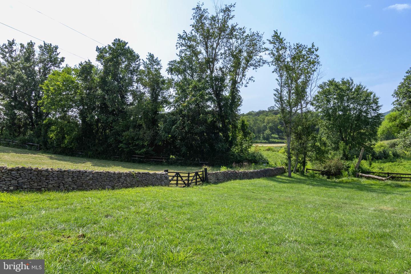 CLARENDON FARM DR, MARSHALL, Virginia 20115, ,Land,For Sale,CLARENDON FARM DR,VAFQ2017880 MLS # VAFQ2017880 CLARENDON FARM DR, MARSHALL, Virginia 20115, ,Land,For Sale,CLARENDON FARM DR,VAFQ2017880 MLS # VAFQ2017880