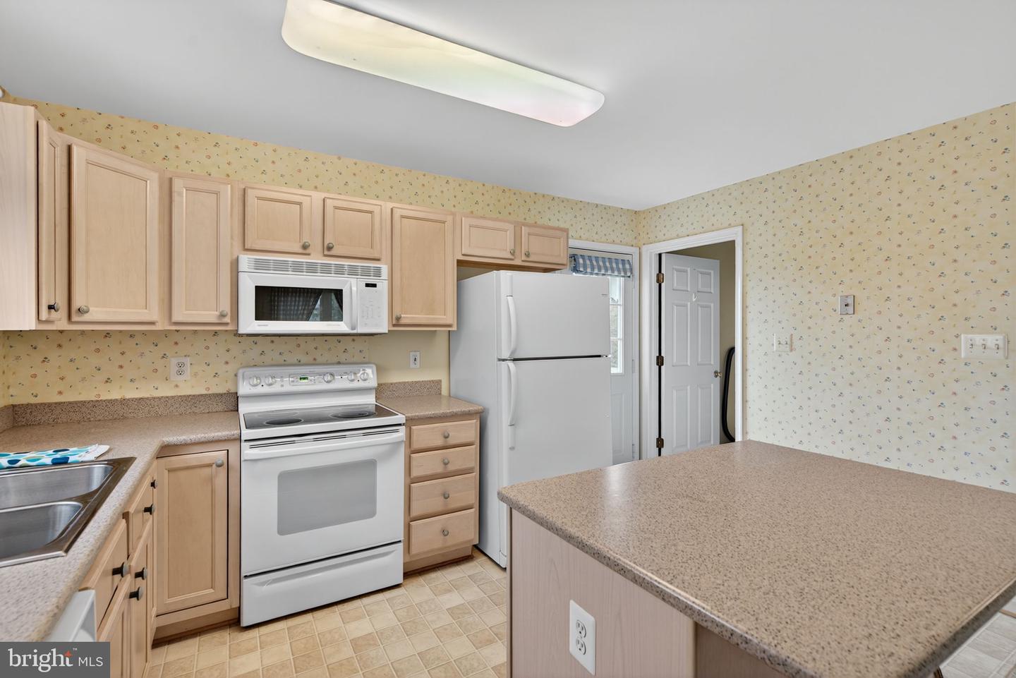 13537 SPOTSWOOD WAY, AMISSVILLE, Virginia 20106, 4 Bedrooms Bedrooms, ,4 BathroomsBathrooms,Residential,For Sale,13537 SPOTSWOOD WAY,VACU2011190 MLS # VACU2011190 13537 SPOTSWOOD WAY, AMISSVILLE, Virginia 20106, 4 Bedrooms Bedrooms, ,4 BathroomsBathrooms,Residential,For Sale,13537 SPOTSWOOD WAY,VACU2011190 MLS # VACU2011190