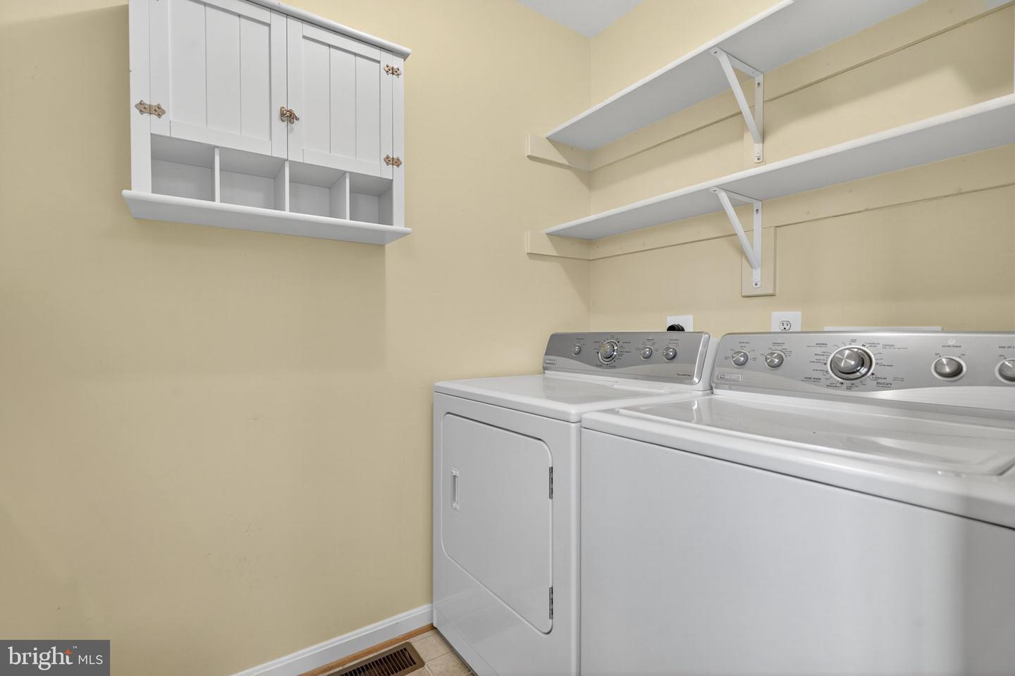 13537 SPOTSWOOD WAY, AMISSVILLE, Virginia 20106, 4 Bedrooms Bedrooms, ,4 BathroomsBathrooms,Residential,For Sale,13537 SPOTSWOOD WAY,VACU2011190 MLS # VACU2011190 13537 SPOTSWOOD WAY, AMISSVILLE, Virginia 20106, 4 Bedrooms Bedrooms, ,4 BathroomsBathrooms,Residential,For Sale,13537 SPOTSWOOD WAY,VACU2011190 MLS # VACU2011190