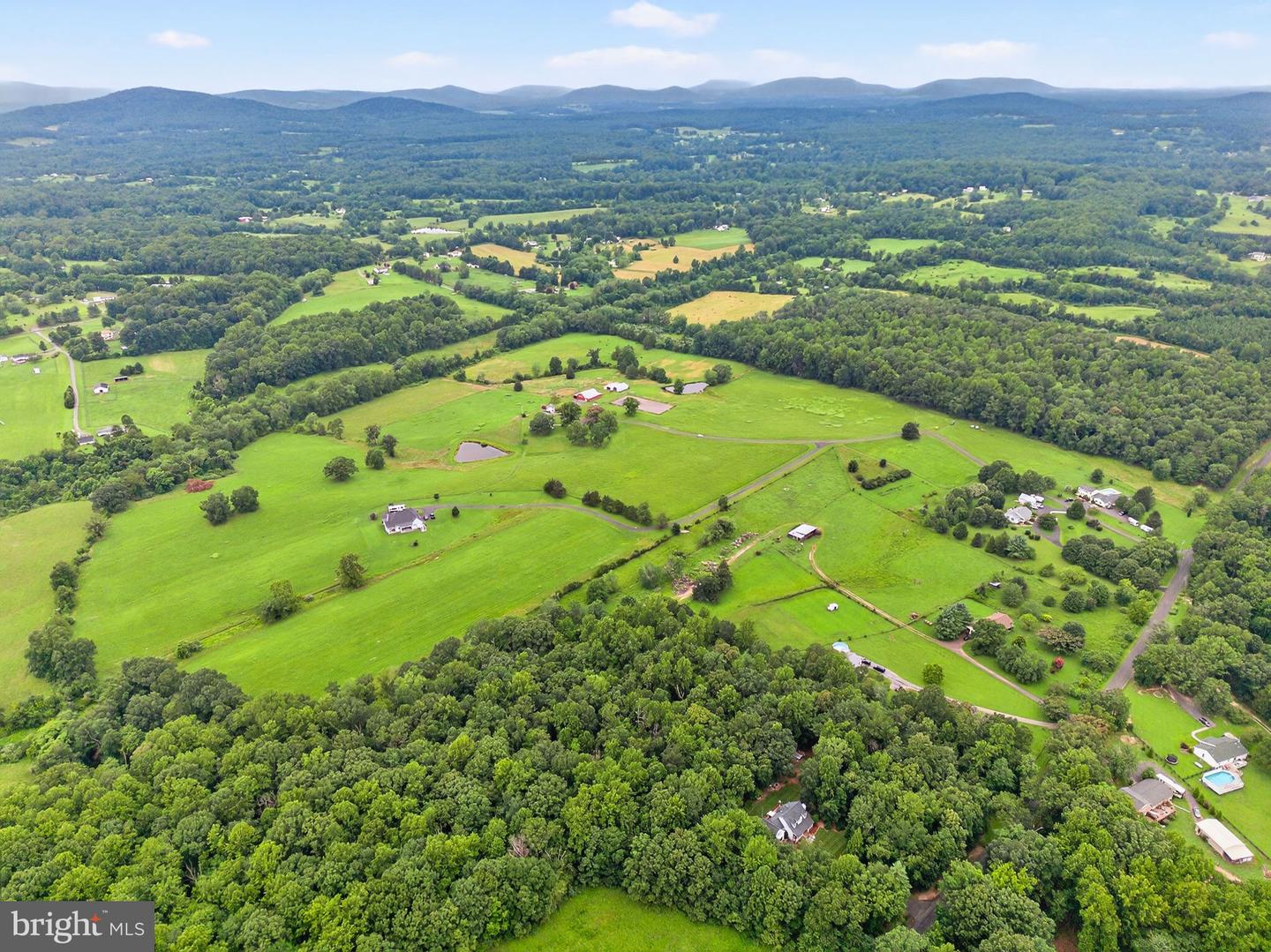 13537 SPOTSWOOD WAY, AMISSVILLE, Virginia 20106, 4 Bedrooms Bedrooms, ,4 BathroomsBathrooms,Residential,For Sale,13537 SPOTSWOOD WAY,VACU2011190 MLS # VACU2011190 13537 SPOTSWOOD WAY, AMISSVILLE, Virginia 20106, 4 Bedrooms Bedrooms, ,4 BathroomsBathrooms,Residential,For Sale,13537 SPOTSWOOD WAY,VACU2011190 MLS # VACU2011190