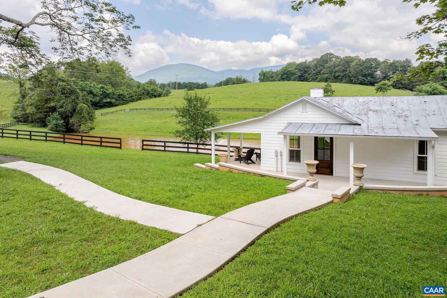 5321 RIVER RD, FABER, Virginia 22938, 3 Bedrooms Bedrooms, ,3 BathroomsBathrooms,Residential,For Sale,5321 RIVER RD,667329 MLS # 667329 5321 RIVER RD, FABER, Virginia 22938, 3 Bedrooms Bedrooms, ,3 BathroomsBathrooms,Residential,For Sale,5321 RIVER RD,667329 MLS # 667329