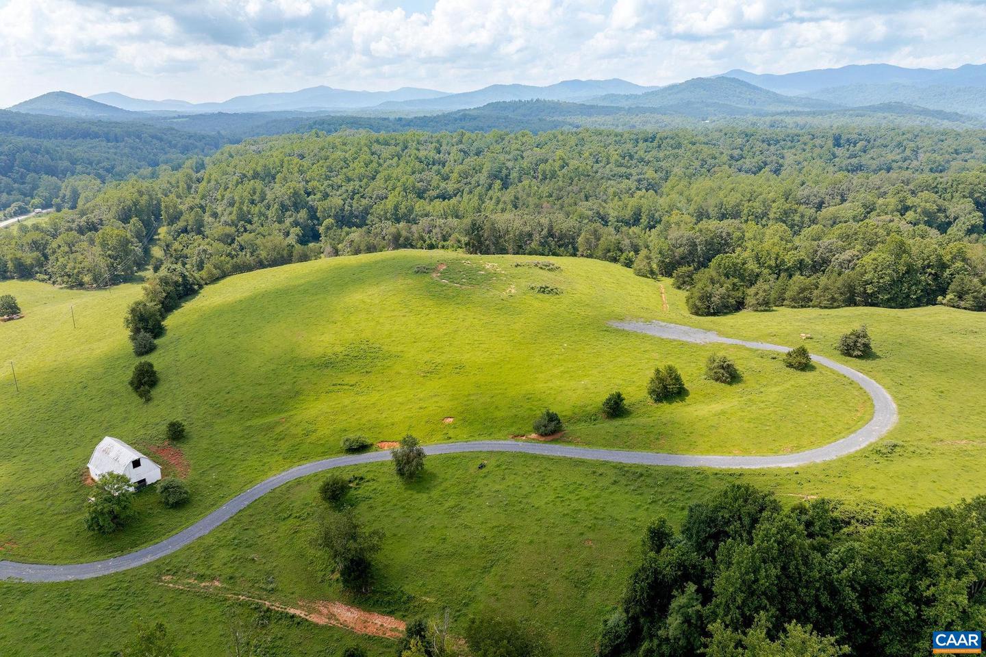 5321 RIVER RD, FABER, Virginia 22938, 3 Bedrooms Bedrooms, ,3 BathroomsBathrooms,Residential,For Sale,5321 RIVER RD,667329 MLS # 667329 5321 RIVER RD, FABER, Virginia 22938, 3 Bedrooms Bedrooms, ,3 BathroomsBathrooms,Residential,For Sale,5321 RIVER RD,667329 MLS # 667329