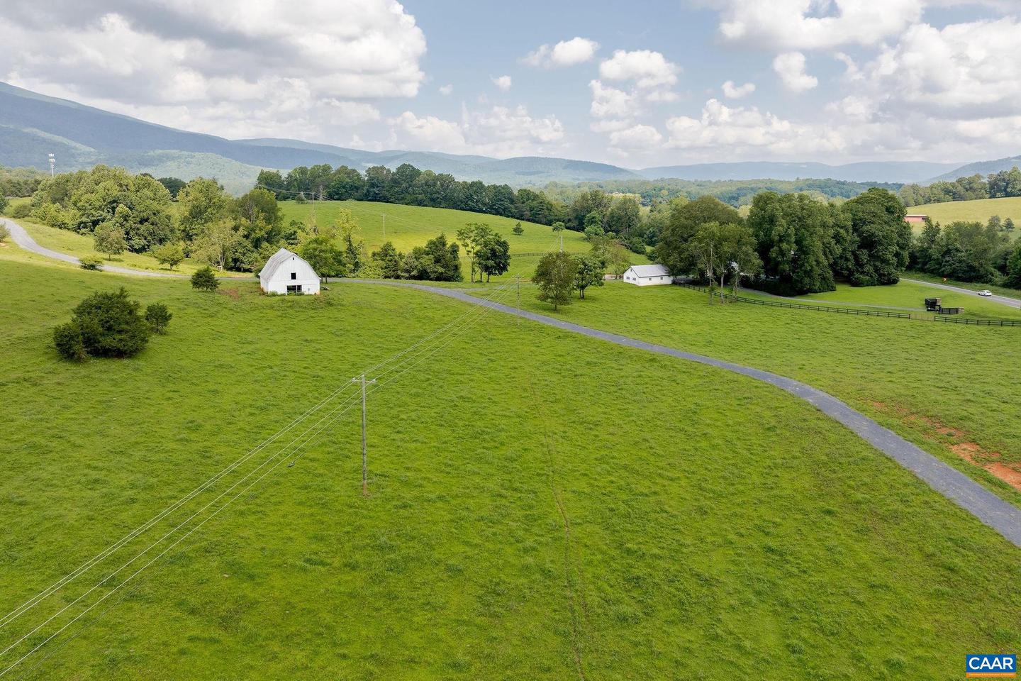 5321 RIVER RD, FABER, Virginia 22938, 3 Bedrooms Bedrooms, ,3 BathroomsBathrooms,Residential,For Sale,5321 RIVER RD,667329 MLS # 667329 5321 RIVER RD, FABER, Virginia 22938, 3 Bedrooms Bedrooms, ,3 BathroomsBathrooms,Residential,For Sale,5321 RIVER RD,667329 MLS # 667329