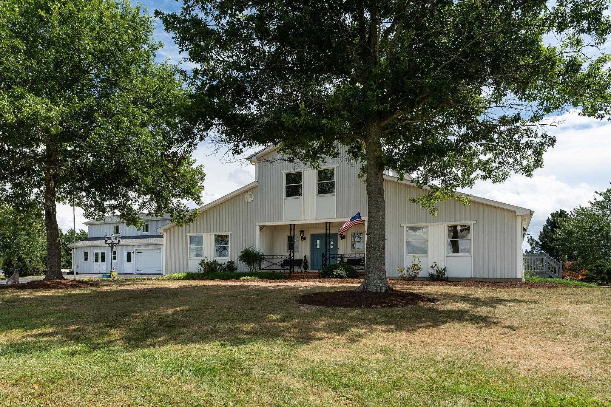 1040 TINKLING SPRING RD, STAUNTON, Virginia 24401, 3 Bedrooms Bedrooms, ,3 BathroomsBathrooms,Residential,14,1040 TINKLING SPRING RD,667916 MLS # 667916