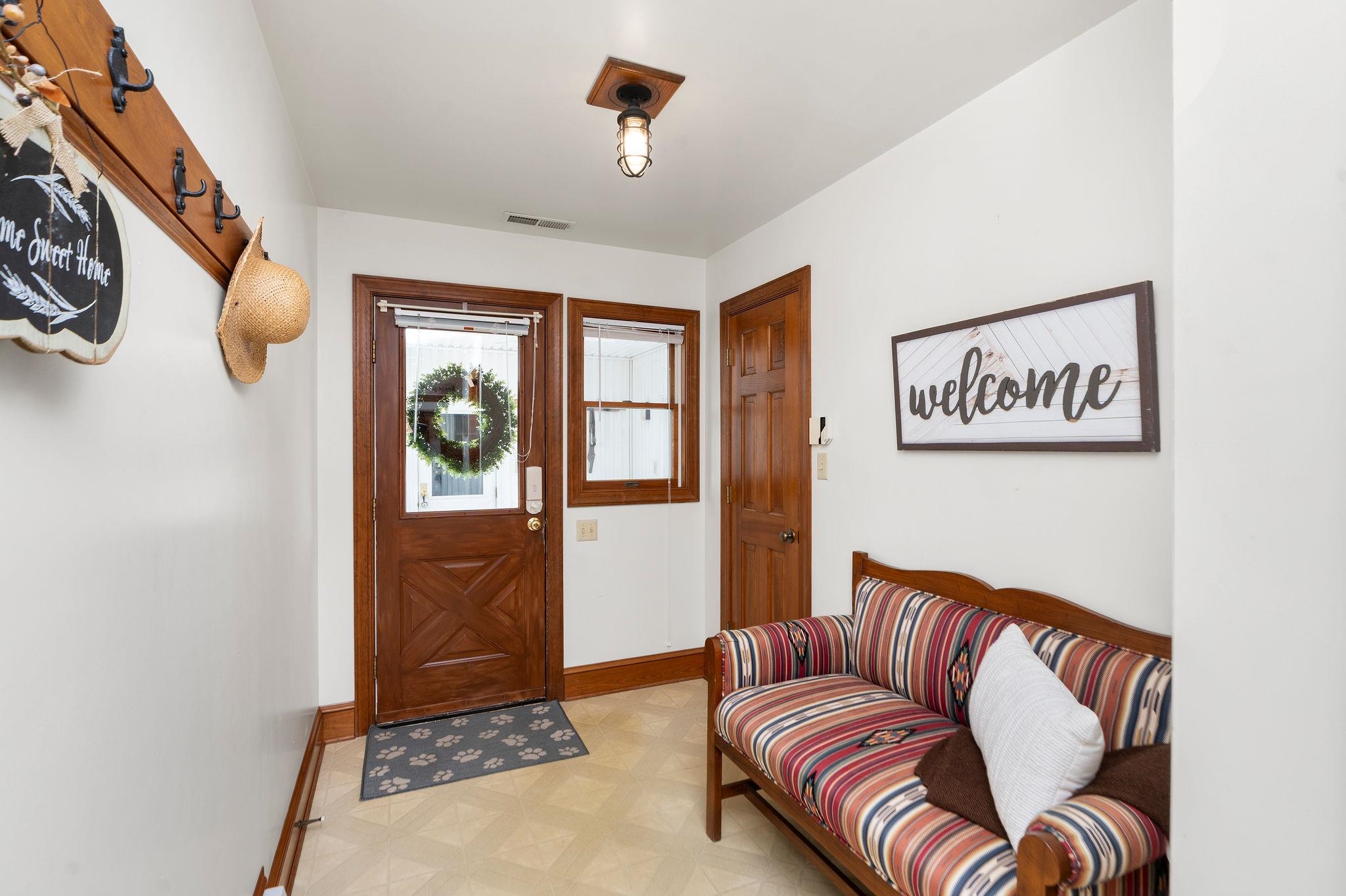 1040 TINKLING SPRING RD, STAUNTON, Virginia 24401, 3 Bedrooms Bedrooms, ,3 BathroomsBathrooms,Residential,14,1040 TINKLING SPRING RD,667916 MLS # 667916