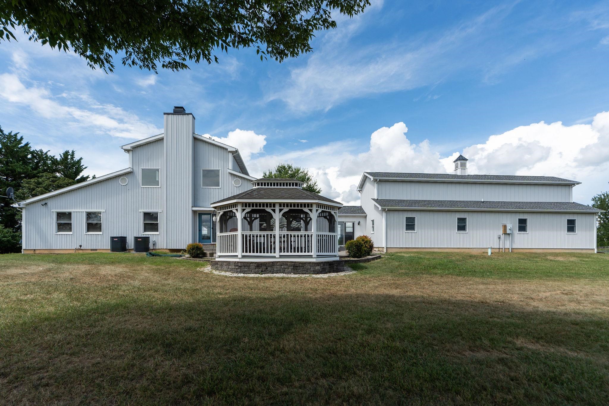 1040 TINKLING SPRING RD, STAUNTON, Virginia 24401, 3 Bedrooms Bedrooms, ,3 BathroomsBathrooms,Residential,14,1040 TINKLING SPRING RD,667916 MLS # 667916