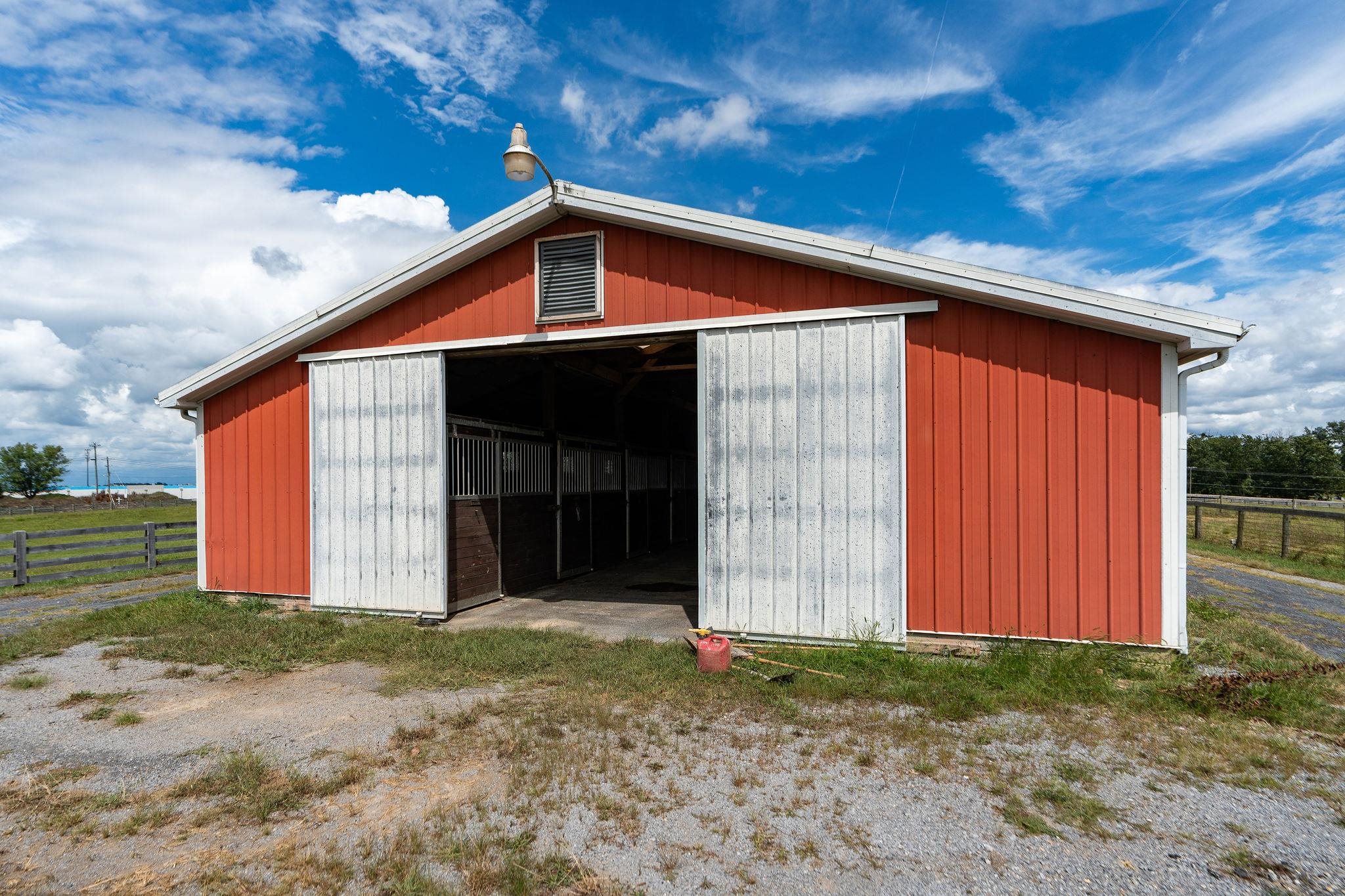 1040 TINKLING SPRING RD, STAUNTON, Virginia 24401, 3 Bedrooms Bedrooms, ,3 BathroomsBathrooms,Residential,14,1040 TINKLING SPRING RD,667916 MLS # 667916