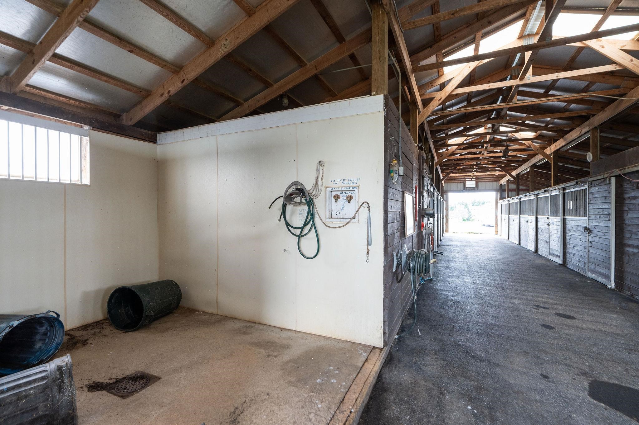 1040 TINKLING SPRING RD, STAUNTON, Virginia 24401, 3 Bedrooms Bedrooms, ,3 BathroomsBathrooms,Residential,14,1040 TINKLING SPRING RD,667916 MLS # 667916