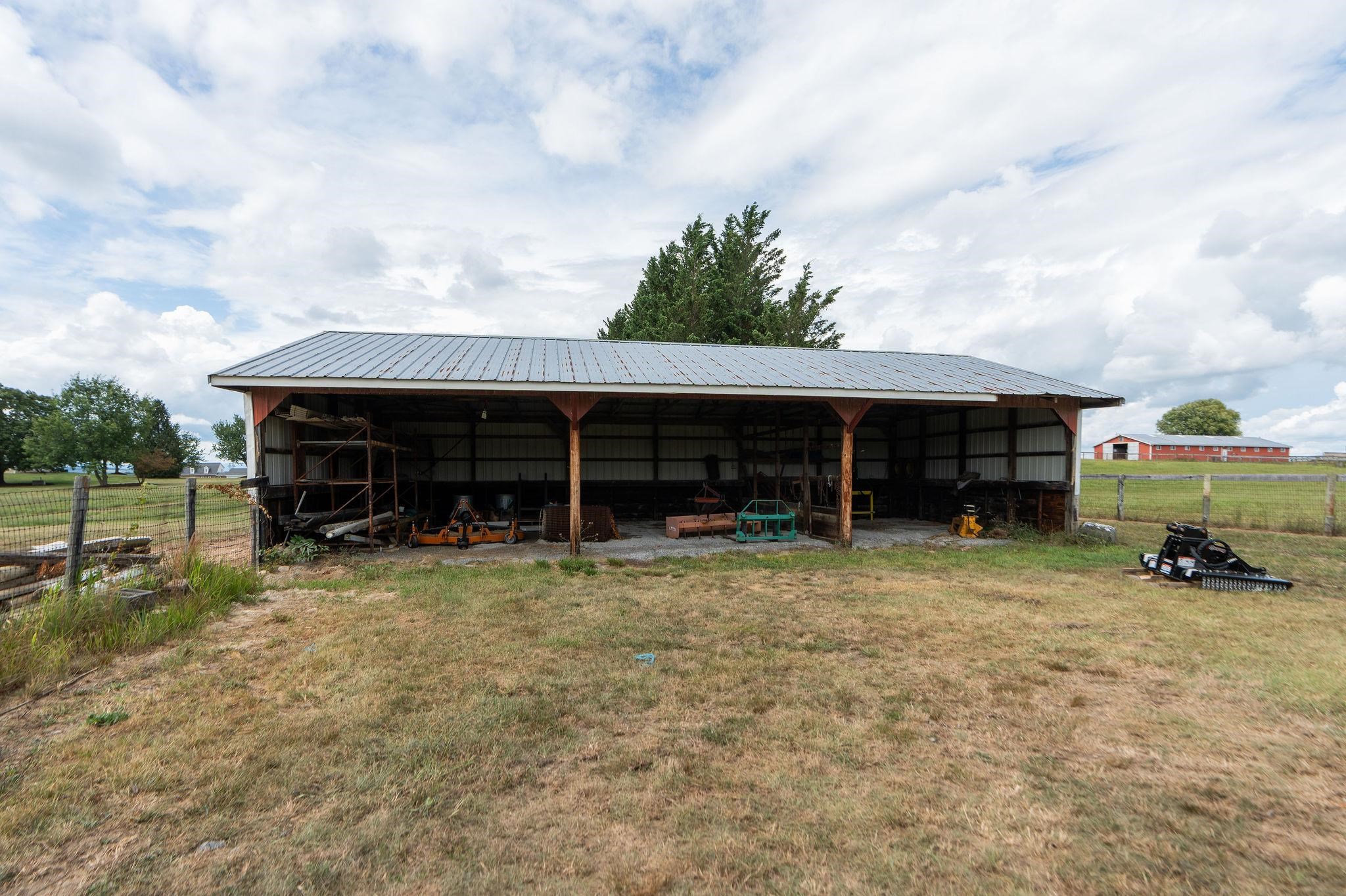 1040 TINKLING SPRING RD, STAUNTON, Virginia 24401, 3 Bedrooms Bedrooms, ,3 BathroomsBathrooms,Residential,14,1040 TINKLING SPRING RD,667916 MLS # 667916