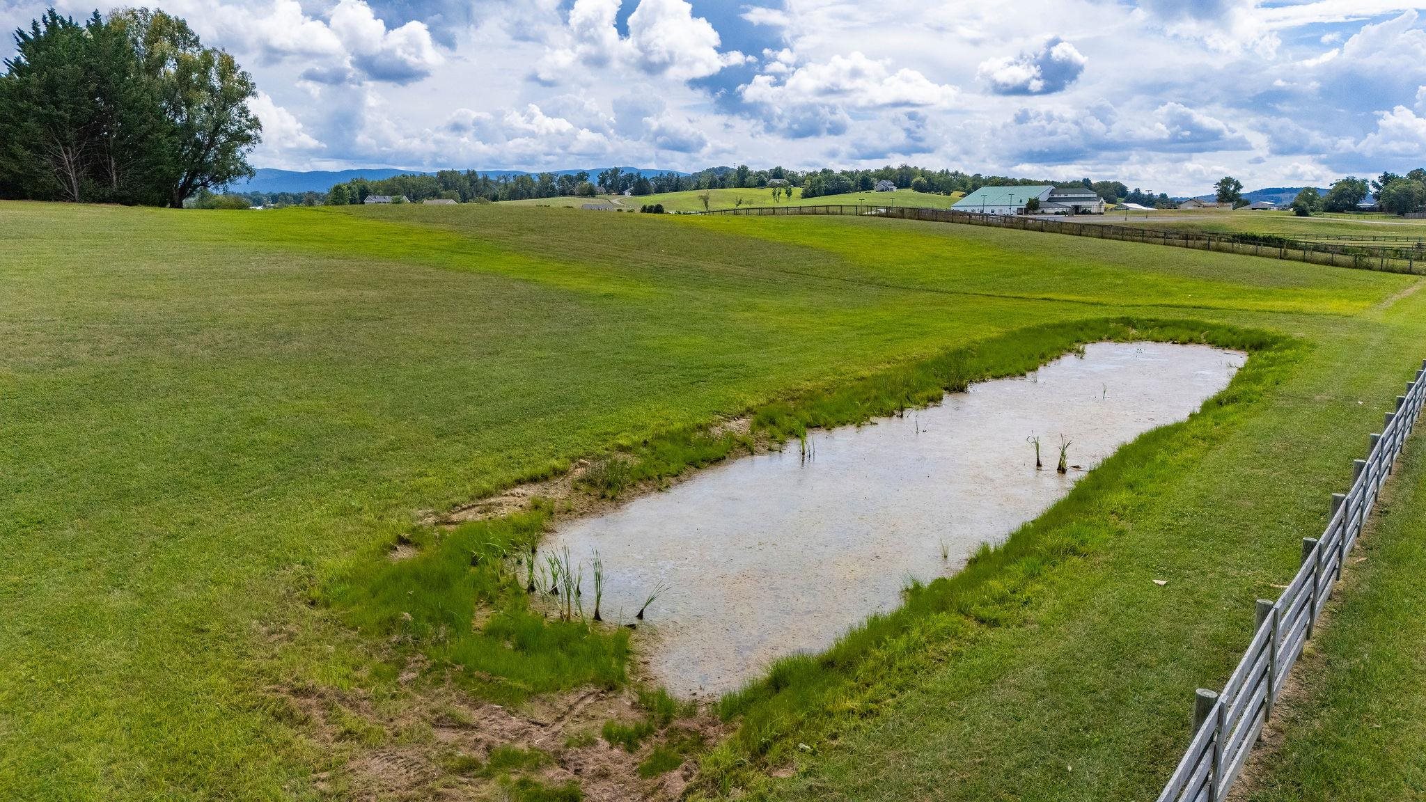 1040 TINKLING SPRING RD, STAUNTON, Virginia 24401, 3 Bedrooms Bedrooms, ,3 BathroomsBathrooms,Residential,14,1040 TINKLING SPRING RD,667916 MLS # 667916