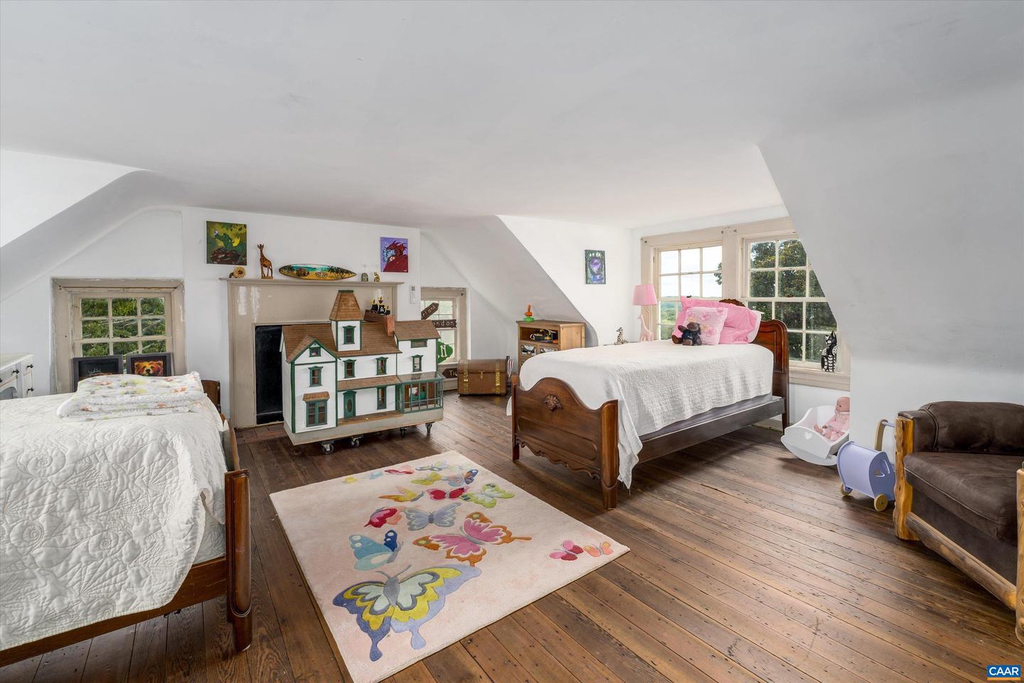 1843 CABELL RD, WINGINA, Virginia 24599, 7 Bedrooms Bedrooms, ,4 BathroomsBathrooms,Residential,For Sale,1843 CABELL RD,667690 MLS # 667690