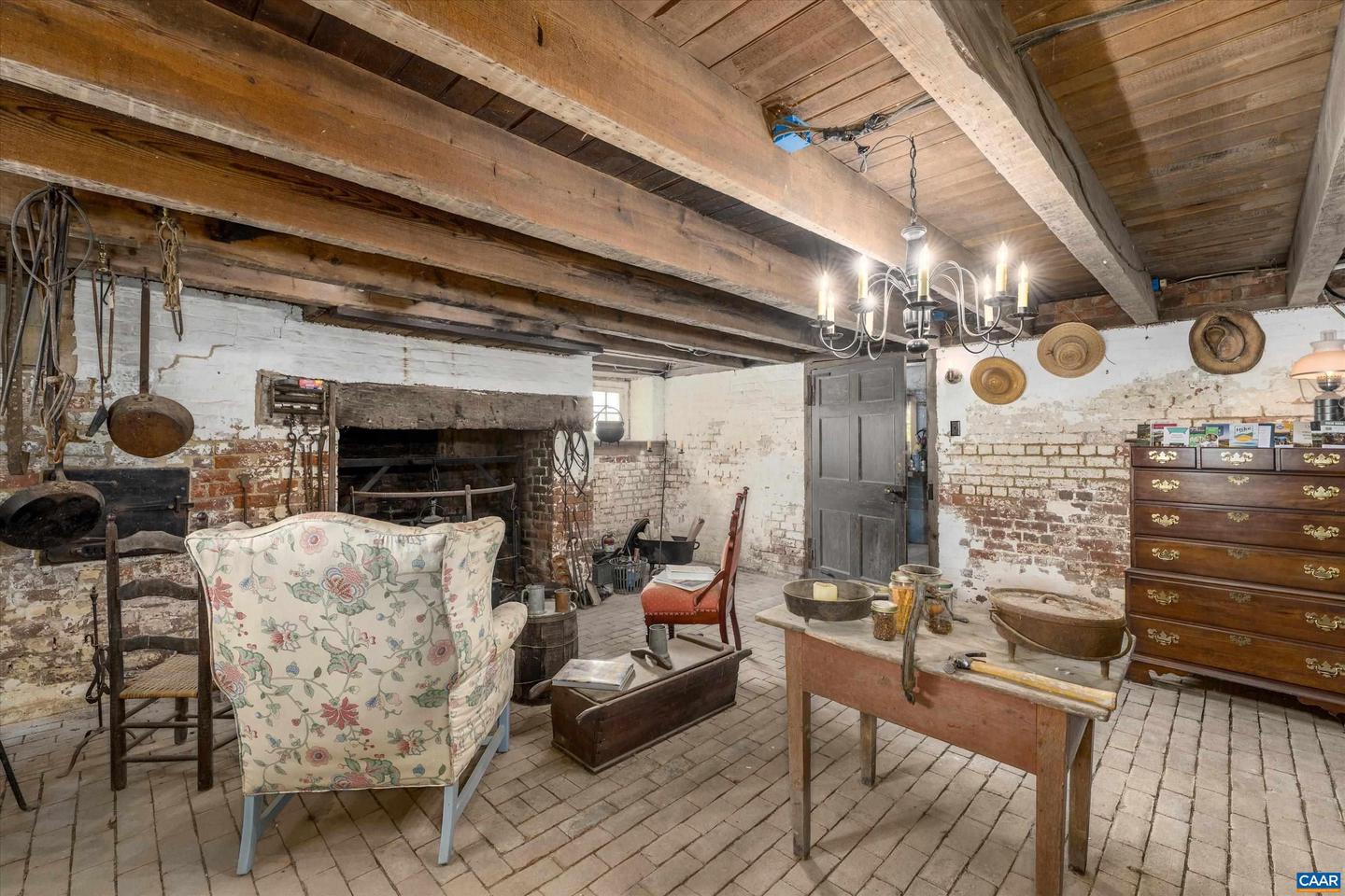 1843 CABELL RD, WINGINA, Virginia 24599, 7 Bedrooms Bedrooms, ,4 BathroomsBathrooms,Residential,For Sale,1843 CABELL RD,667690 MLS # 667690