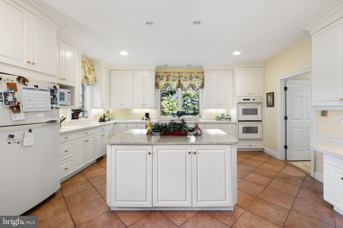 3418 HALFWAY RD, THE PLAINS, Virginia 20198, 5 Bedrooms Bedrooms, ,4 BathroomsBathrooms,Residential,For Sale,3418 HALFWAY RD,VAFQ2017424 MLS # VAFQ2017424 3418 HALFWAY RD, THE PLAINS, Virginia 20198, 5 Bedrooms Bedrooms, ,4 BathroomsBathrooms,Residential,For Sale,3418 HALFWAY RD,VAFQ2017424 MLS # VAFQ2017424