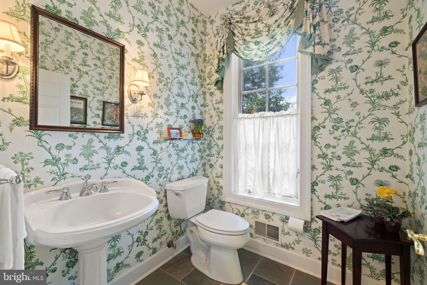 3418 HALFWAY RD, THE PLAINS, Virginia 20198, 5 Bedrooms Bedrooms, ,4 BathroomsBathrooms,Residential,For Sale,3418 HALFWAY RD,VAFQ2017424 MLS # VAFQ2017424 3418 HALFWAY RD, THE PLAINS, Virginia 20198, 5 Bedrooms Bedrooms, ,4 BathroomsBathrooms,Residential,For Sale,3418 HALFWAY RD,VAFQ2017424 MLS # VAFQ2017424