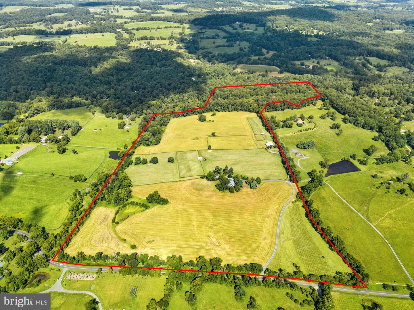 3418 HALFWAY RD, THE PLAINS, Virginia 20198, 5 Bedrooms Bedrooms, ,4 BathroomsBathrooms,Residential,For Sale,3418 HALFWAY RD,VAFQ2017424 MLS # VAFQ2017424 3418 HALFWAY RD, THE PLAINS, Virginia 20198, 5 Bedrooms Bedrooms, ,4 BathroomsBathrooms,Residential,For Sale,3418 HALFWAY RD,VAFQ2017424 MLS # VAFQ2017424