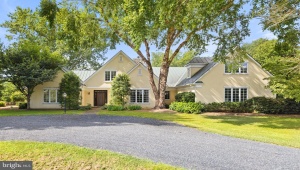 3418 HALFWAY RD THE PLAINS Virginia 20198
