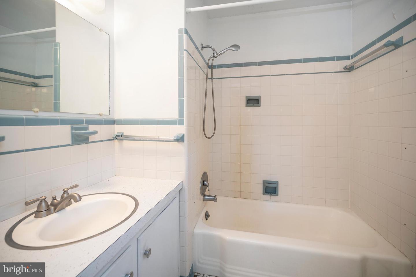 1306 HAWKINS LN, KING GEORGE, Virginia 22485, 5 Bedrooms Bedrooms, ,4 BathroomsBathrooms,Residential,For Sale,1306 HAWKINS LN,VAKG2006896 MLS # VAKG2006896