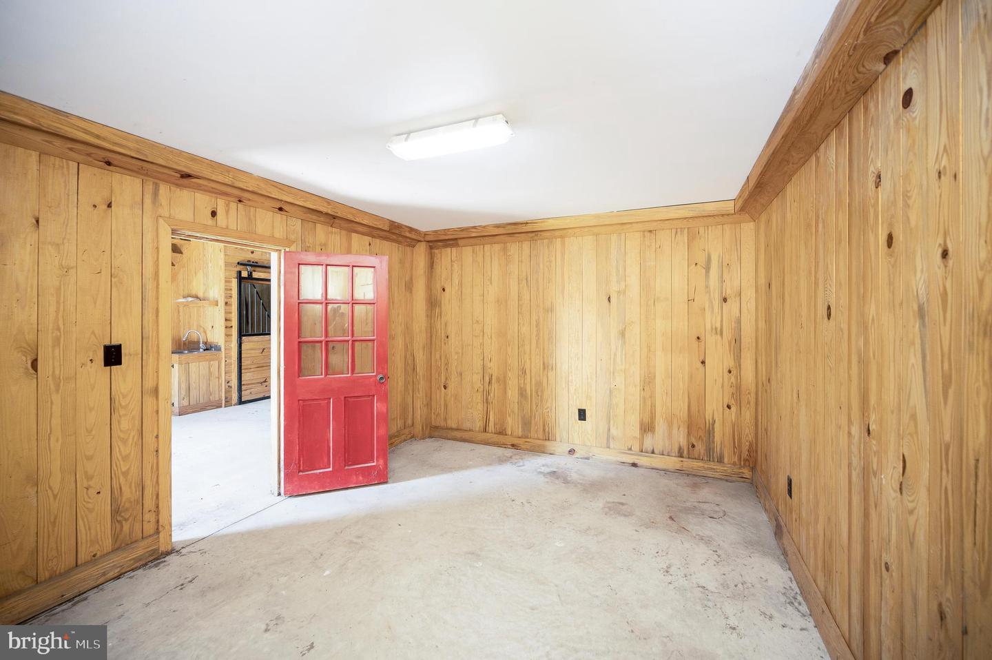 1306 HAWKINS LN, KING GEORGE, Virginia 22485, 5 Bedrooms Bedrooms, ,4 BathroomsBathrooms,Residential,For Sale,1306 HAWKINS LN,VAKG2006896 MLS # VAKG2006896