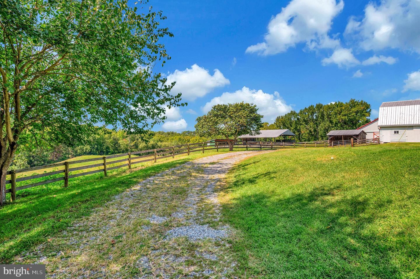 1306 HAWKINS LN, KING GEORGE, Virginia 22485, 5 Bedrooms Bedrooms, ,4 BathroomsBathrooms,Residential,For Sale,1306 HAWKINS LN,VAKG2006896 MLS # VAKG2006896