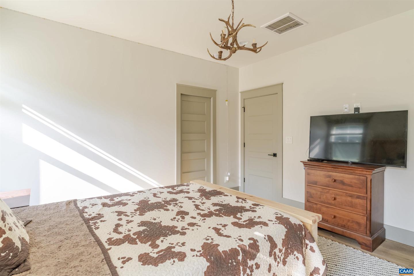 14372 MADISON RUN RD, GORDONSVILLE, Virginia 22942, 3 Bedrooms Bedrooms, ,3 BathroomsBathrooms,Residential,For Sale,14372 MADISON RUN RD,668029 MLS # 668029