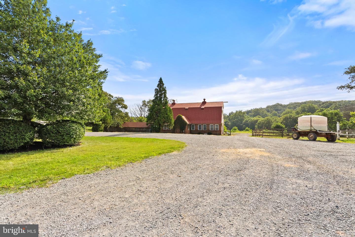 40332 COURTLAND FARM LN, ALDIE, Virginia 20105, 3 Bedrooms Bedrooms, ,2 BathroomsBathrooms,Residential,For Sale,40332 COURTLAND FARM LN,VALO2104636 MLS # VALO2104636 40332 COURTLAND FARM LN, ALDIE, Virginia 20105, 3 Bedrooms Bedrooms, ,2 BathroomsBathrooms,Residential,For Sale,40332 COURTLAND FARM LN,VALO2104636 MLS # VALO2104636