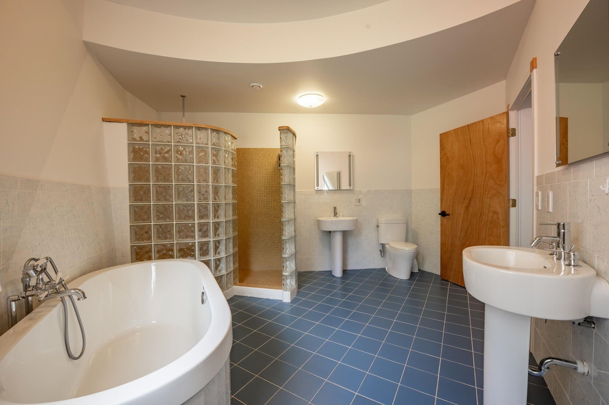 4745 PLANK RD, NATURAL BRIDGE, Virginia 24578, 5 Bedrooms Bedrooms, ,3 BathroomsBathrooms,Residential,14,4745 PLANK RD,668202 MLS # 668202