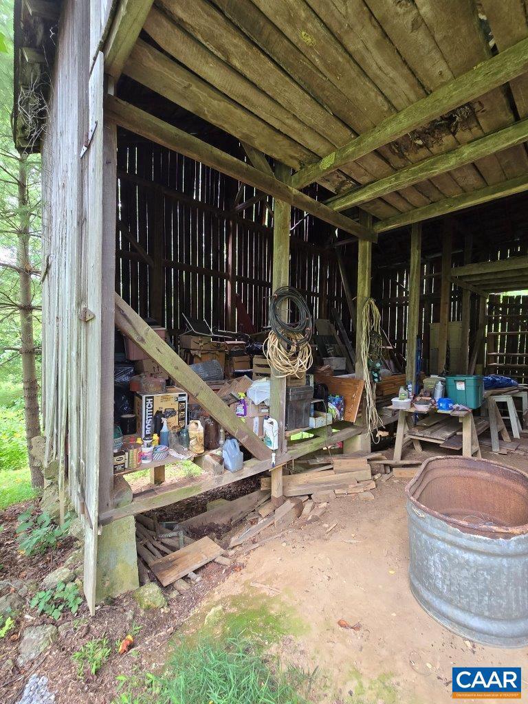 8947 SUGAR RUN RD, COPPER HILL, Virginia 24079, 3 Bedrooms Bedrooms, ,2 BathroomsBathrooms,Farm,For Sale,8947 SUGAR RUN RD,668235 MLS # 668235 8947 SUGAR RUN RD, COPPER HILL, Virginia 24079, 3 Bedrooms Bedrooms, ,2 BathroomsBathrooms,Farm,For Sale,8947 SUGAR RUN RD,668235 MLS # 668235