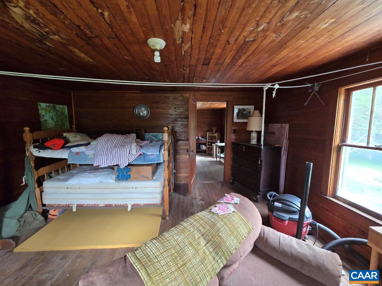 8947 SUGAR RUN RD, COPPER HILL, Virginia 24079, 3 Bedrooms Bedrooms, ,2 BathroomsBathrooms,Farm,For Sale,8947 SUGAR RUN RD,668235 MLS # 668235 8947 SUGAR RUN RD, COPPER HILL, Virginia 24079, 3 Bedrooms Bedrooms, ,2 BathroomsBathrooms,Farm,For Sale,8947 SUGAR RUN RD,668235 MLS # 668235