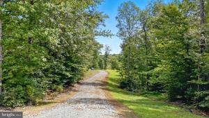 DOGWOOD LN KING GEORGE Virginia 22485