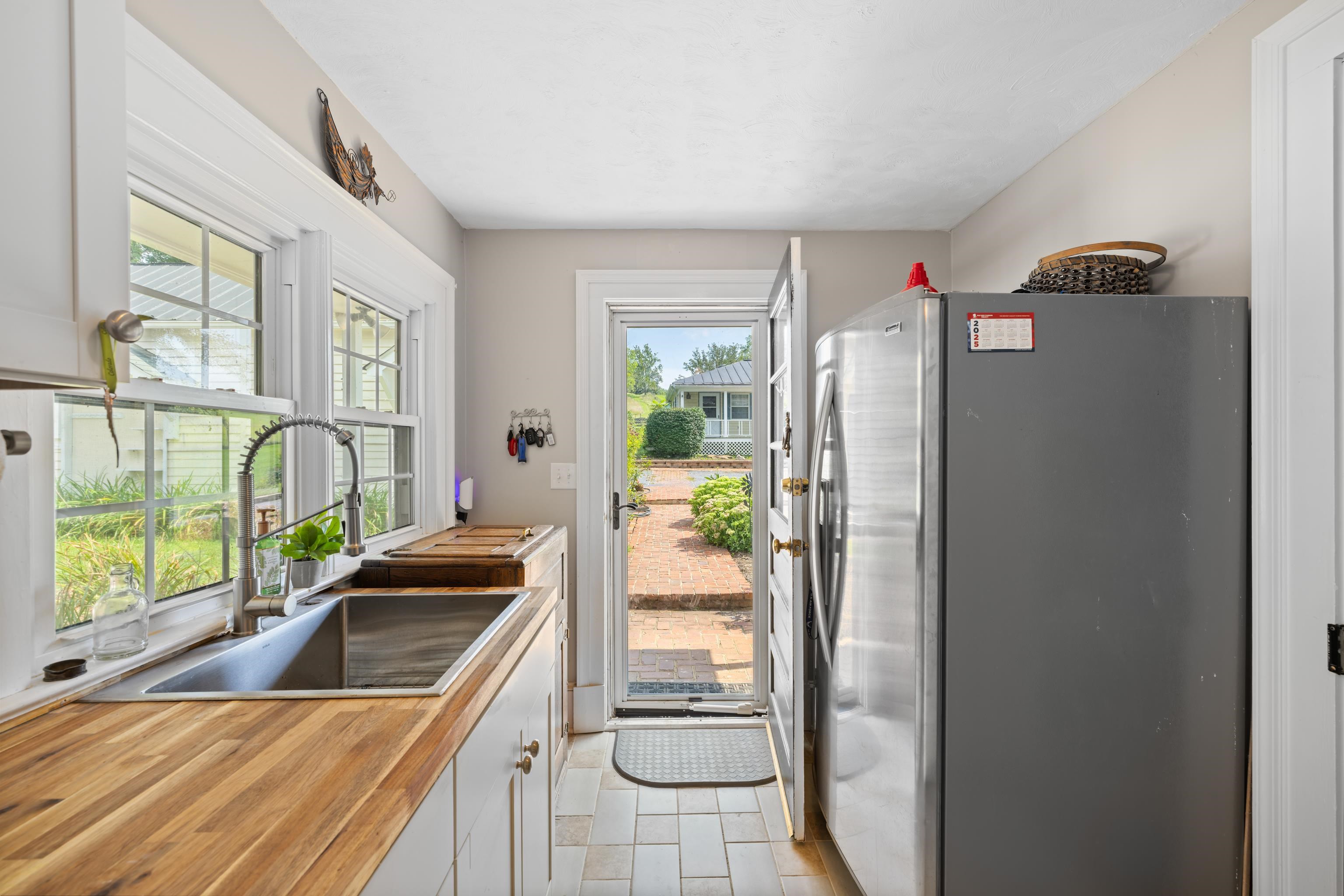 1202 WALKER CREEK RD, MIDDLEBROOK, Virginia 24459, 5 Bedrooms Bedrooms, ,4 BathroomsBathrooms,Residential,14,1202 WALKER CREEK RD,668227 MLS # 668227