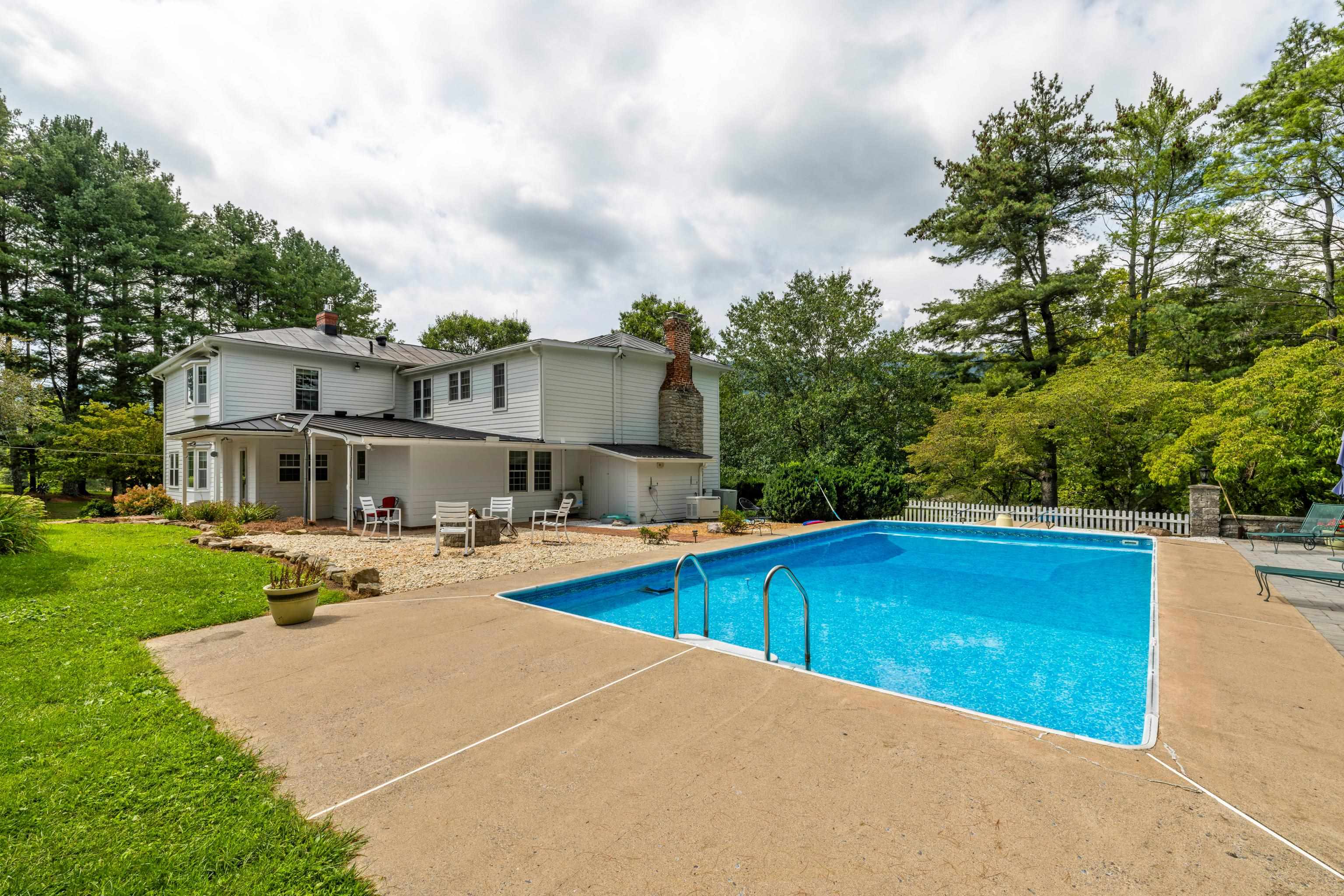 1202 WALKER CREEK RD, MIDDLEBROOK, Virginia 24459, 5 Bedrooms Bedrooms, ,4 BathroomsBathrooms,Residential,14,1202 WALKER CREEK RD,668227 MLS # 668227