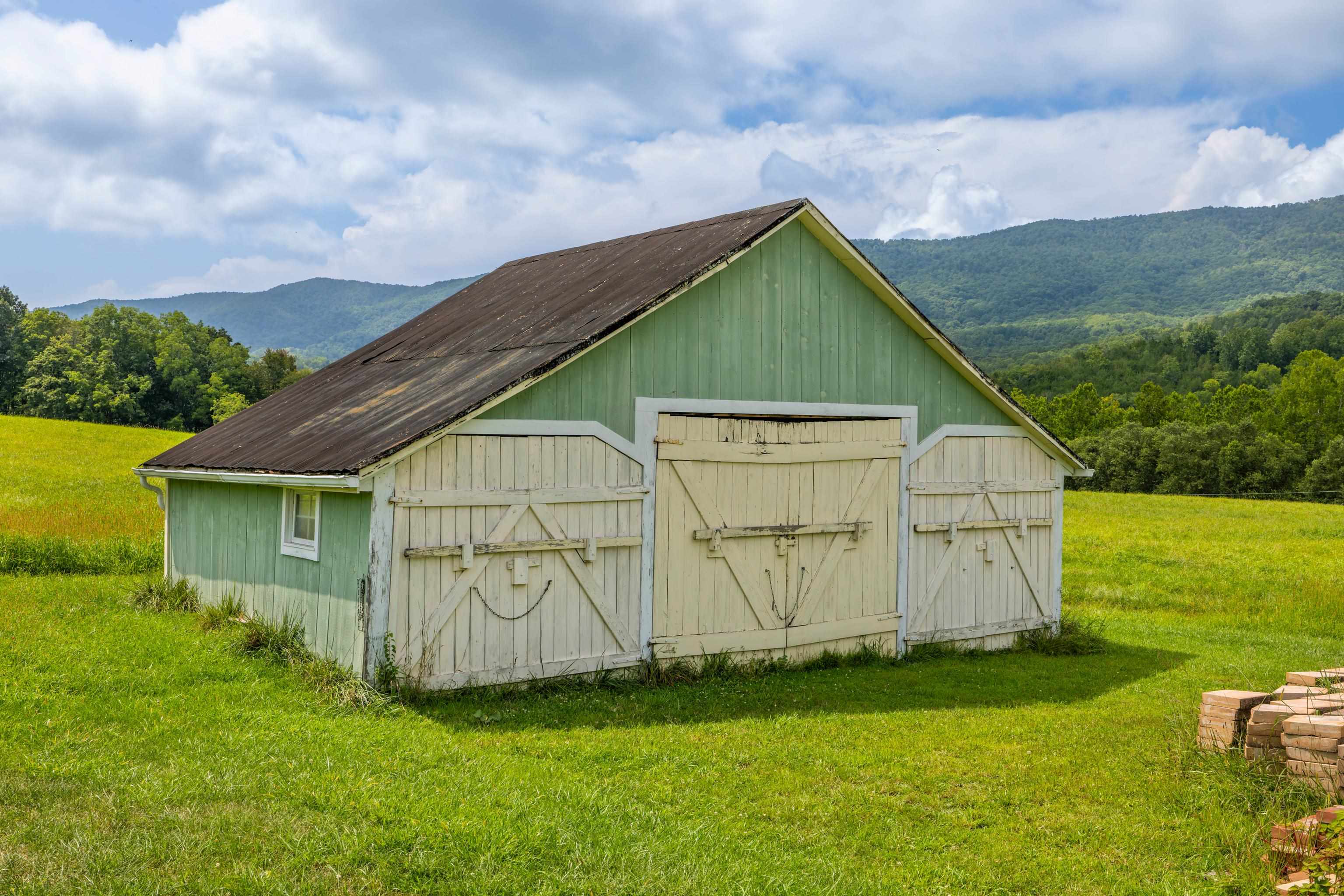 1202 WALKER CREEK RD, MIDDLEBROOK, Virginia 24459, 5 Bedrooms Bedrooms, ,4 BathroomsBathrooms,Residential,14,1202 WALKER CREEK RD,668227 MLS # 668227