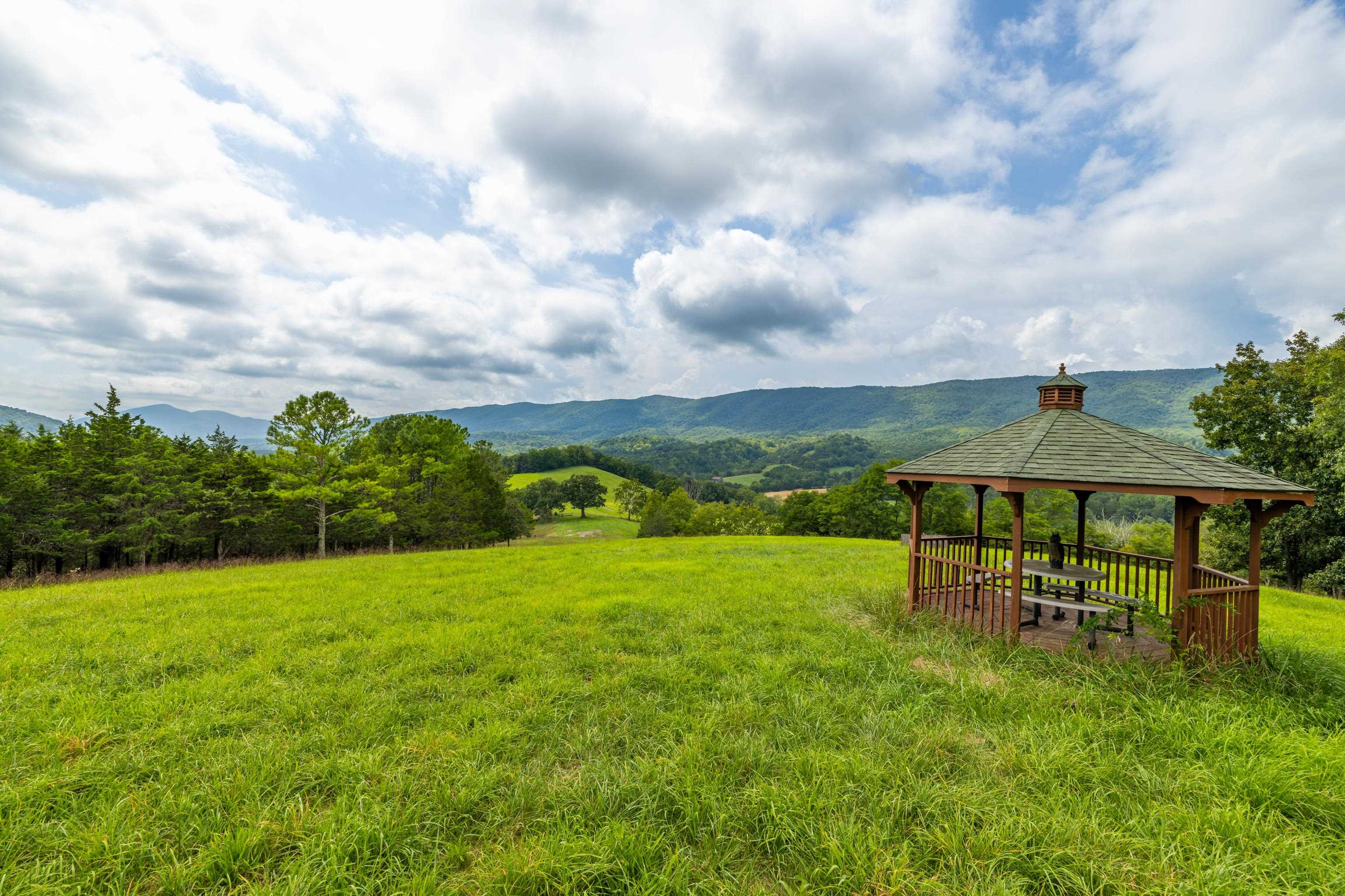 1202 WALKER CREEK RD, MIDDLEBROOK, Virginia 24459, 5 Bedrooms Bedrooms, ,4 BathroomsBathrooms,Residential,14,1202 WALKER CREEK RD,668227 MLS # 668227