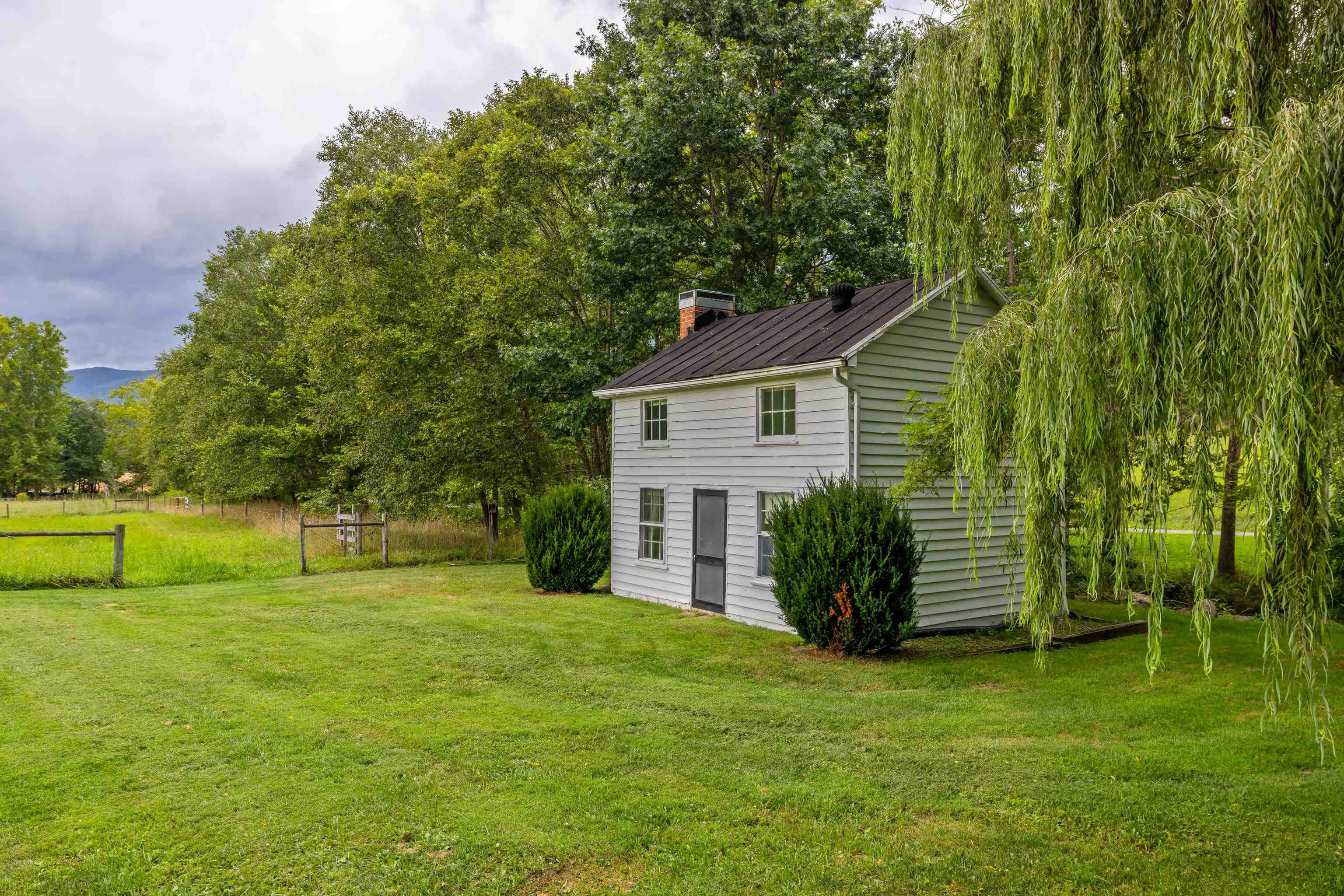 1202 WALKER CREEK RD, MIDDLEBROOK, Virginia 24459, 5 Bedrooms Bedrooms, ,4 BathroomsBathrooms,Residential,14,1202 WALKER CREEK RD,668227 MLS # 668227