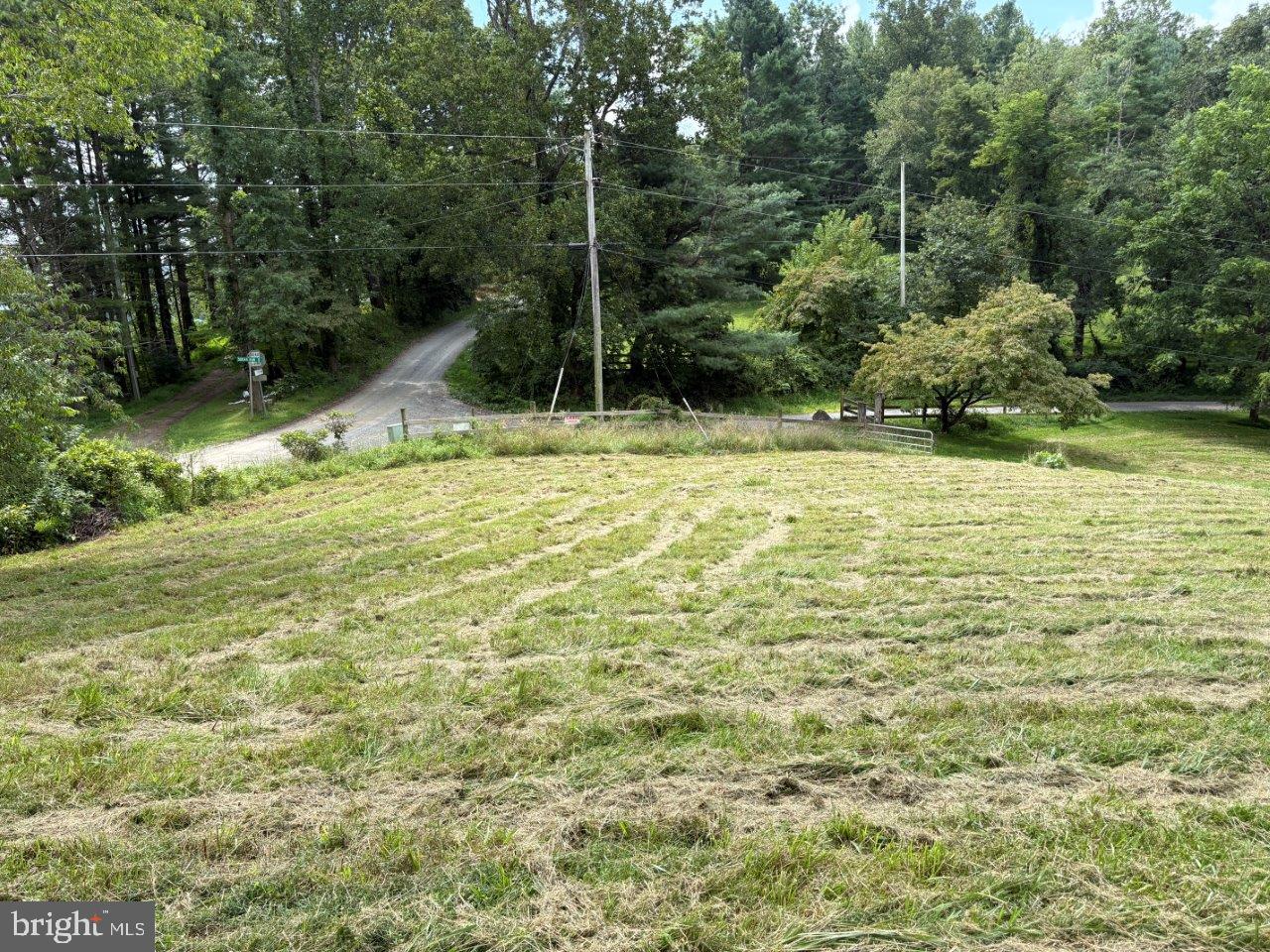 8947 SUGAR RUN RD, COPPER HILL, Virginia 24079, 1 Bedroom Bedrooms, ,1 BathroomBathrooms,Residential,For Sale,8947 SUGAR RUN RD,VAFD2000012 MLS # VAFD2000012 8947 SUGAR RUN RD, COPPER HILL, Virginia 24079, 1 Bedroom Bedrooms, ,1 BathroomBathrooms,Residential,For Sale,8947 SUGAR RUN RD,VAFD2000012 MLS # VAFD2000012