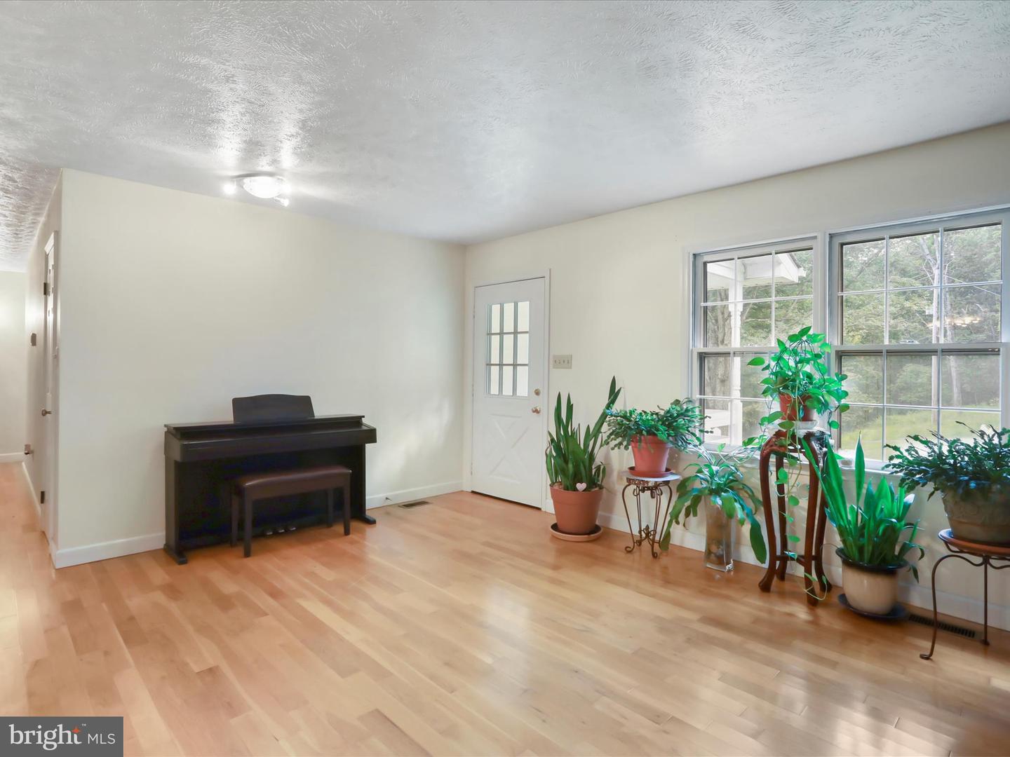 752 ENCHANTED PL, FRONT ROYAL, Virginia 22630, 3 Bedrooms Bedrooms, ,2 BathroomsBathrooms,Residential,For Sale,752 ENCHANTED PL,VAWR2012058 MLS # VAWR2012058