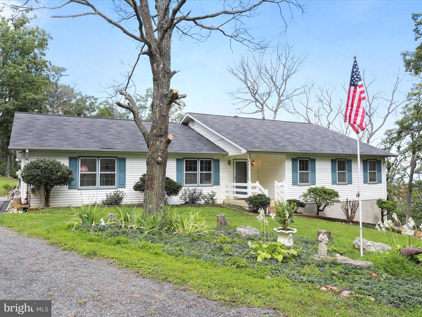 752 ENCHANTED PL, FRONT ROYAL, Virginia 22630, 3 Bedrooms Bedrooms, ,2 BathroomsBathrooms,Residential,For Sale,752 ENCHANTED PL,VAWR2012058 MLS # VAWR2012058