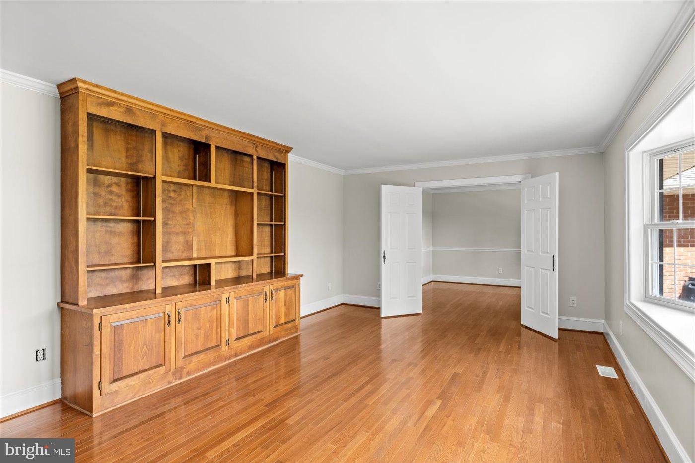 45 BOWLING FARM LN, FREDERICKSBURG, Virginia 22406, 4 Bedrooms Bedrooms, ,3 BathroomsBathrooms,Residential,For Sale,45 BOWLING FARM LN,VAST2042220 MLS # VAST2042220