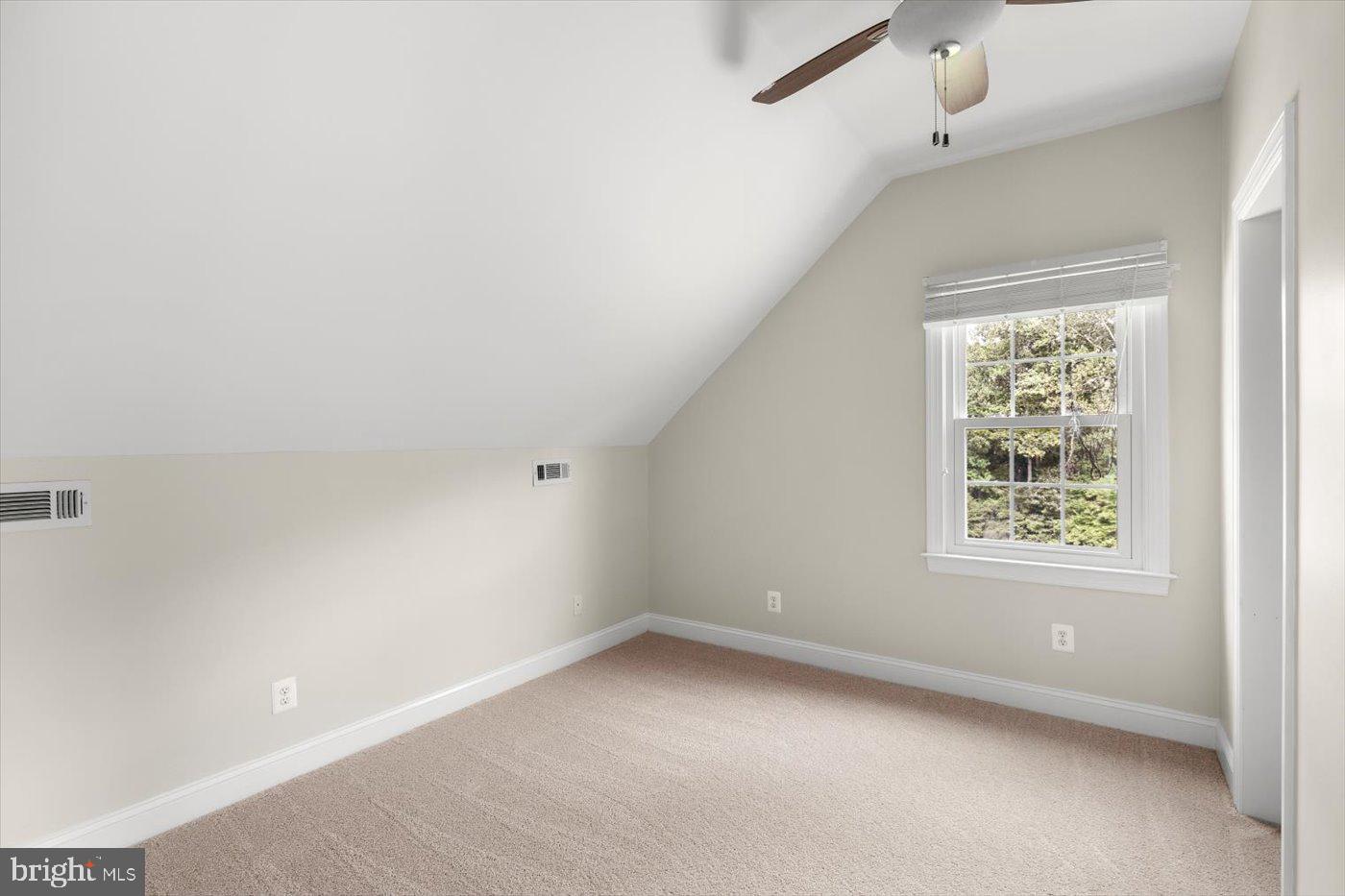 45 BOWLING FARM LN, FREDERICKSBURG, Virginia 22406, 4 Bedrooms Bedrooms, ,3 BathroomsBathrooms,Residential,For Sale,45 BOWLING FARM LN,VAST2042220 MLS # VAST2042220