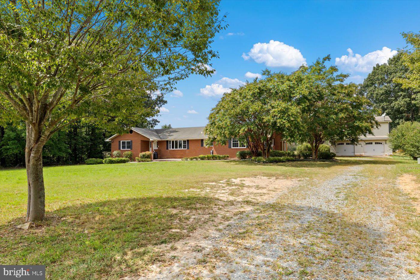 45 BOWLING FARM LN, FREDERICKSBURG, Virginia 22406, 4 Bedrooms Bedrooms, ,3 BathroomsBathrooms,Residential,For Sale,45 BOWLING FARM LN,VAST2042220 MLS # VAST2042220